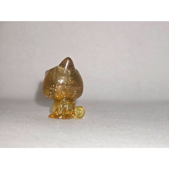 Disney Doorables Series 6 Tangled PASCAL Exclusive Glitter Figurine - Picture 3 of 5